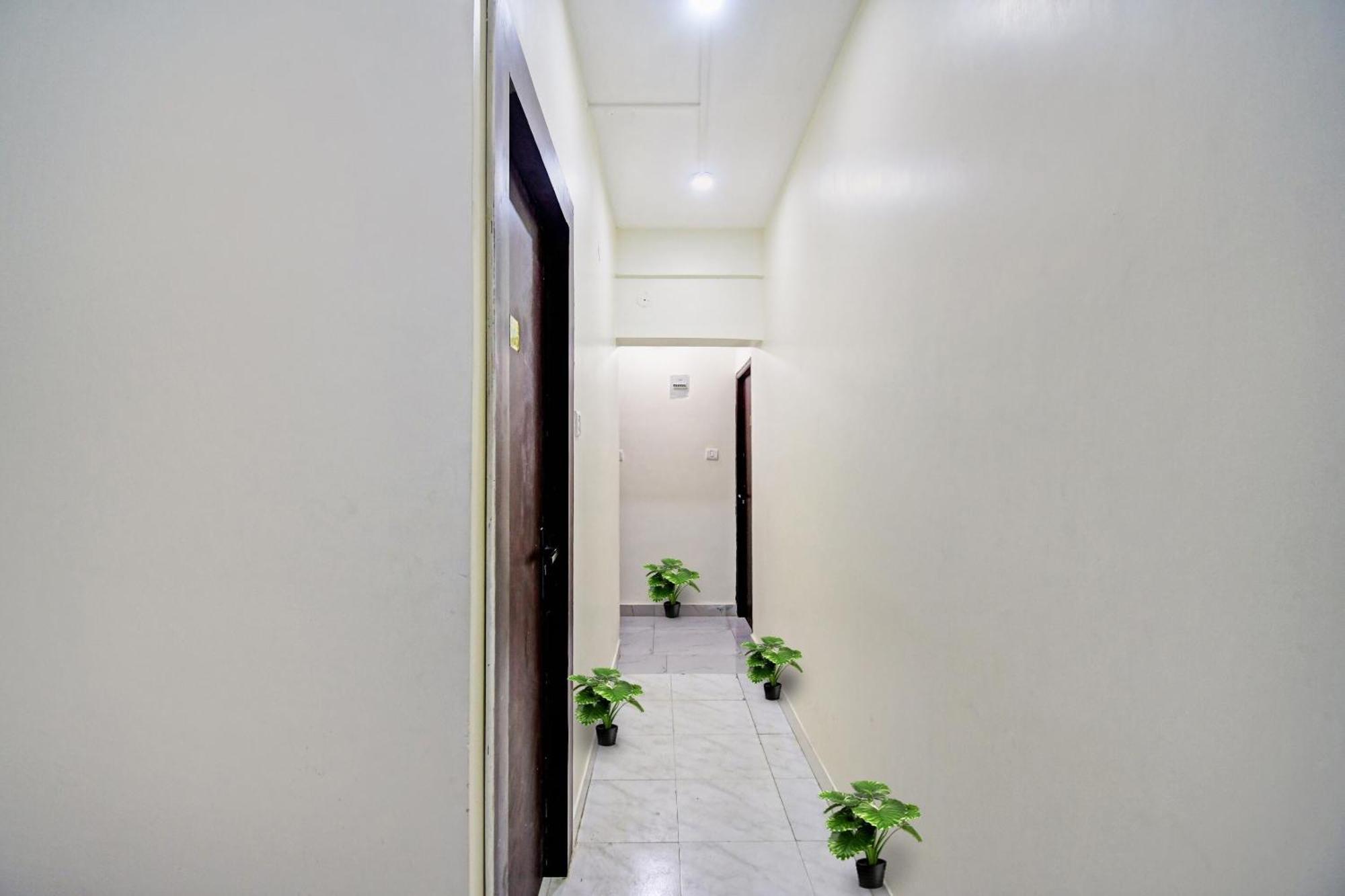 Super Collection O Green Leaf Near Acropolis Mall Jādabpur Екстериор снимка